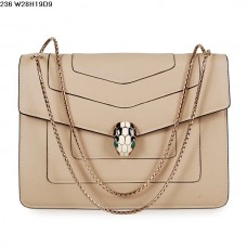 Torba Bvlgari Serpenti GM ze skóry cielęcej w kolorze morelowym