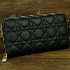 Lady Dior Escapade Portfel z owczej skóry D0082 Czarny Lady Dior Escapade Portfel z owczej skóry D0082 Czarny