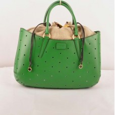 Duża torba skórzana Fendi B Fab Green Ferrari z perforacją i uchwytem u góry