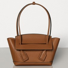 Bottega Veneta Arco 33 Bag In Grainy Calfskin w kolorze jasnobrązowym Bottega Veneta Arco 33 Bag In Grainy Calfskin w kolorze jasnobrązowym