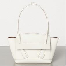 Bottega Veneta Arco 48 Bag In White French Calf Bottega Veneta Arco 48 Bag In White French Calf