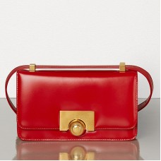 Bottega Veneta Mini BV Klasyczna Torebka z Czerwonej Skóry Cielęcej Bottega Veneta Mini BV Klasyczna Torebka z Czerwonej Skóry Cielęcej