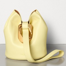 Torba typu drop bag Bottega Veneta ze skóry nappa w kolorze cytrynowym