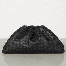 Bottega Veneta Kopertówka typu Pouch z czarnej skóry Intrecciato Bottega Veneta Kopertówka typu Pouch z czarnej skóry Intrecciato