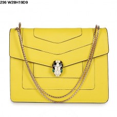 Torba Bvlgari Serpenti GM ze skóry cielęcej w kolorze żółtym Torba Bvlgari Serpenti GM ze skóry cielęcej w kolorze żółtym