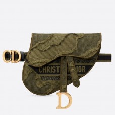 Torebka-nerka Dior Saddle Pouch z zielonego płótna w kamuflażu Torebka-nerka Dior Saddle Pouch z zielonego płótna w kamuflażu