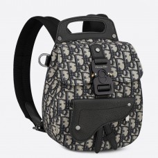 Plecak Dior Mini Saddle w kolorze niebieskim, skośny żakard Plecak Dior Mini Saddle w kolorze niebieskim, skośny żakard