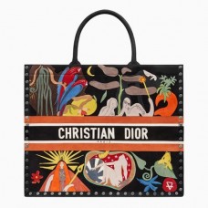 Torba na książki Dior w wielokolorowym kolorze z motywem Ziemi, malowana ręcznie Torba na książki Dior w wielokolorowym kolorze z motywem Ziemi, malowana ręcznie