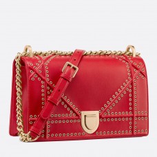 Torba Dior Diorama z czerwonymi oczkami ze skóry jagnięcej Torba Dior Diorama z czerwonymi oczkami ze skóry jagnięcej