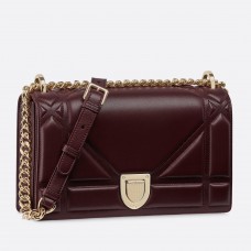 Dior Bordeaux Diorama Torba ze skóry jagnięcej z dużym motywem Cannage Dior Bordeaux Diorama Torba ze skóry jagnięcej z dużym motywem Cannage