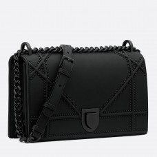 Torba Dior Studded Diorama Ultra Matt So Black Torba Dior Studded Diorama Ultra Matt So Black