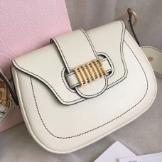 Torba siodłowa Dior D-Fence z białej skóry cielęcej Torba siodłowa Dior D-Fence z białej skóry cielęcej