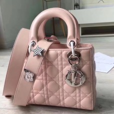 Torebka Dior My Lady Dior w kolorze różowej skóry jagnięcej
