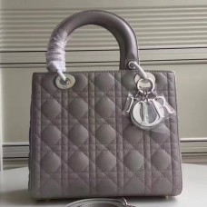 Torebka Dior Medium Lady Dior z szarej skóry jagnięcej