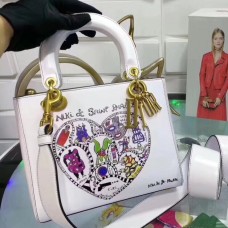 Torebka Dior Medium Lady Dior w kolorze Niki De Saint Phalle z nadrukiem serca Torebka Dior Medium Lady Dior w kolorze Niki De Saint Phalle z nadrukiem serca