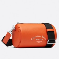 Dior Roller Pouch z pomarańczowej licowej skóry cielęcej Dior Roller Pouch z pomarańczowej licowej skóry cielęcej
