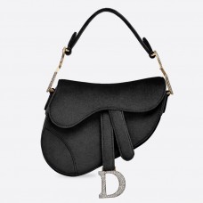 Torebka Dior Mini Saddle Bag z czarnego aksamitu Torebka Dior Mini Saddle Bag z czarnego aksamitu