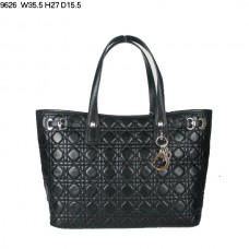 Duża torba na ramię Dior Panarea z czarnej skóry jagnięcej (złote okucia) 9626 Duża torba na ramię Dior Panarea z czarnej skóry jagnięcej (złote okucia) 9626