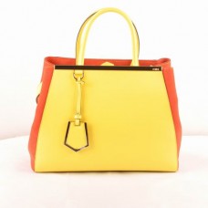 Fendi 2jours Cytrynowożółta skórzana torba Ferrari z brzoskwiniową skórą jagnięcą średniej wielkości